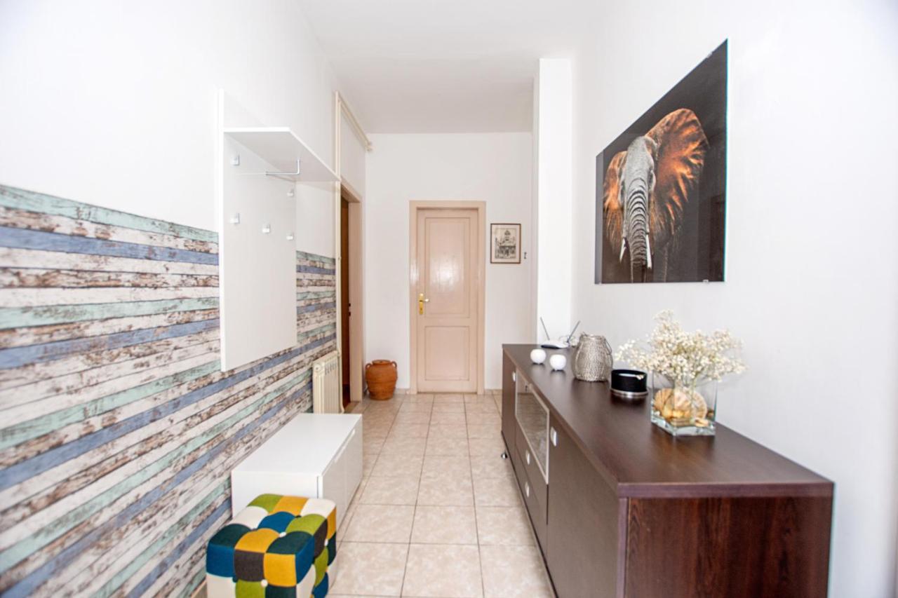 Dinos Place Apartment